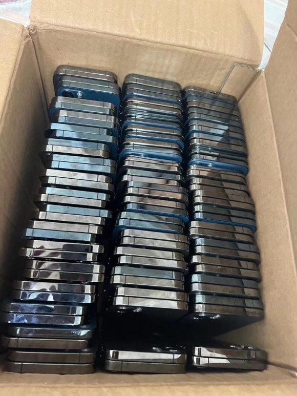 Apple iPhone 16 Pro Max, Unlocked, A+ Grade Pre-owned/Used, LL/A & European Specs - Image 4