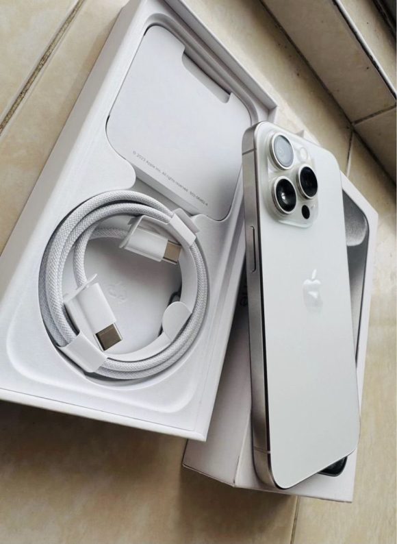 Apple iPhone 16 Pro Max, Unlocked, A+ Grade Pre-owned/Used, LL/A & European Specs - Image 5