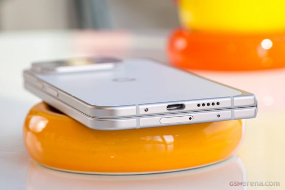 Google Pixel 9 Pro Fold, Unlocked, A+ Grade Pre-owned/used - Image 6